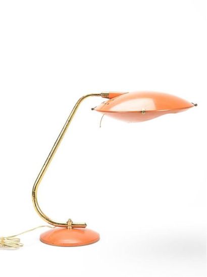 null ALUMINOR (XX ème)
Lampe de table pivotante à réflecteur sur rotule modèle UFO...