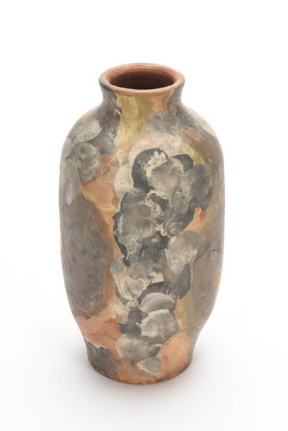 null Jules AGARD (1905-1986)
Pièce Unique
Vase de forme ovoïdale à col resserré en...