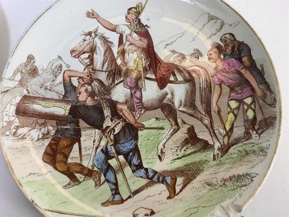 null Six assiettes en porcelaine figurant les batailles de l'armée française 