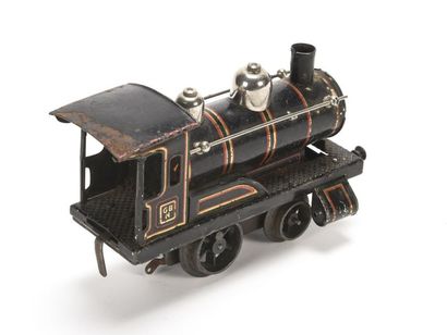 null BING « O » : Petite locomotive 110, en tôle peinte et lithographiée (manque...
