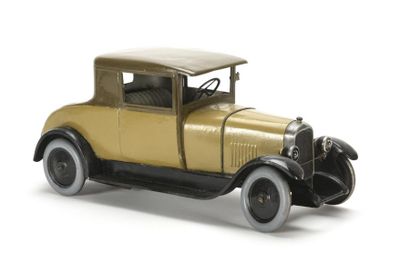 null Jouet Citroen B 14 faux cabriolet echelle 1/10
(repeint) 