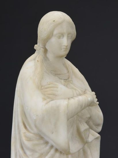 null Ecole française du 19ème siècle
Vierge en albâtre sculpté
H : 35 cm