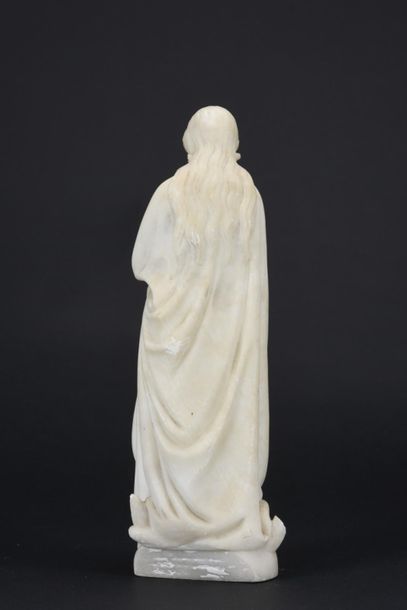 null Ecole française du 19ème siècle
Vierge en albâtre sculpté
H : 35 cm