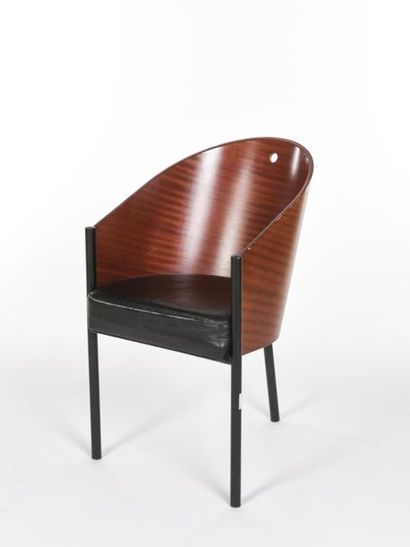 null Philippe STARCK (1949) 
Suite de quatre chaises, modèle Costes, dessiné en 1984,...