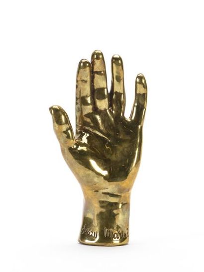 null Jean MARAIS (1913-1998)
La Main droite
Épreuve en bronze doré 
Signé
23 x 6...