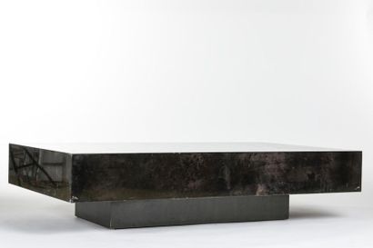 null Aldo TURA (1909-1963)
Table basse modèle 2052 à structure en bois gainée de...