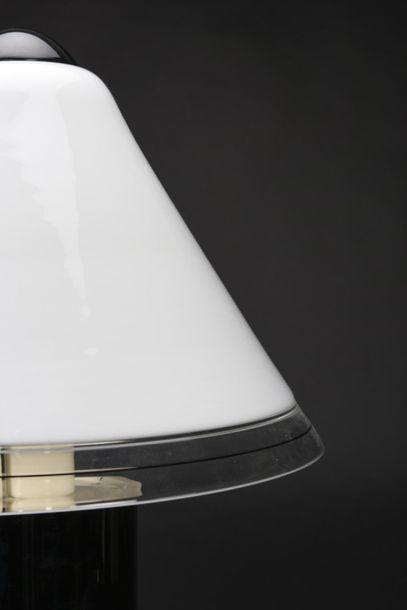 null ITRE ITALIA
Grande lampe de table entièrement en verre de couleur noir et blanc...