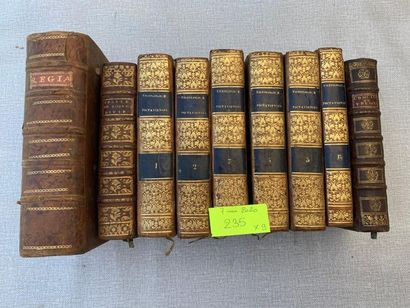 null Un ensemble de 9 volumes : Concile de Trente, 1686. Institutiones theologicae,...