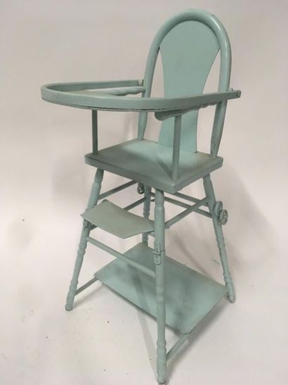 null Chaise haute en bois laqué bleu
H : 78 cm