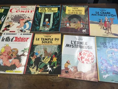 null Lot de 5 Astérix joint 6 albums Tintin couveture souple
Joint 2 dessins animés...
