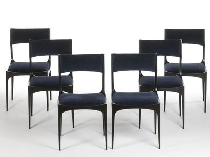 null Giuseppe GIBELLI (XX-XXI ème)
Suite de six chaises modèle Elisabetta à structure...