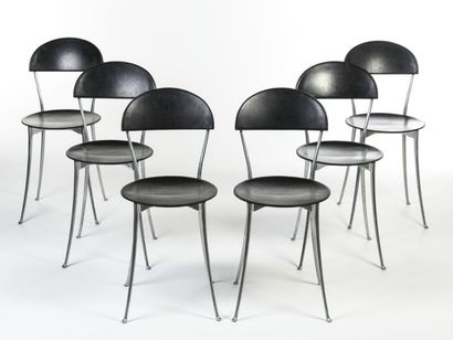 null Enzo MARI (né en 1932)
Suite de six chaises modèle Tonietta à piètement en aluminium...