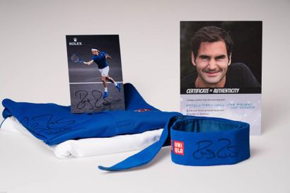 null [Tennis] T-shirt/short Roger FEDERER 
Roger Federer is a Swiss tennis player....