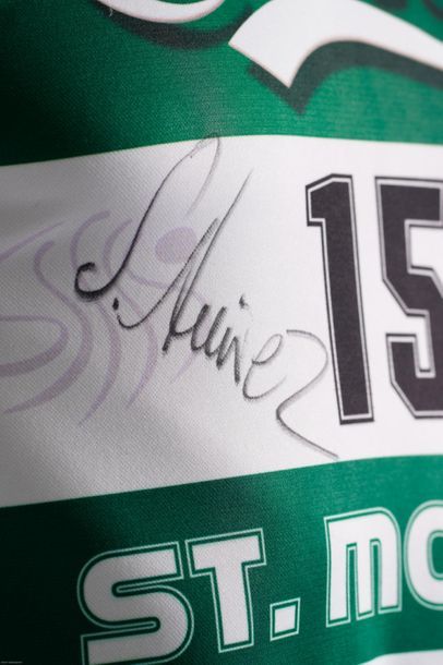 null [Alpine Skiing] Bib 15 Sébastien AMIEZ
This bib number 15 was worn at the World...