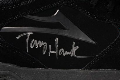 null [Skate] Chaussures Tony HAWK 
A 52 ans, Tony Hawk est une légende du skateboard....