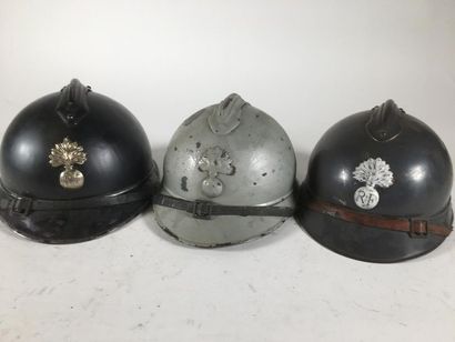 null 3 casques avec leur intérieur