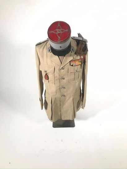 null Veste d'été d'offier de cavalerie avec képi