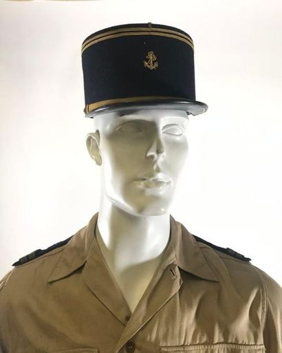null Mannequin avec uniforme d'officier des troupes de marine