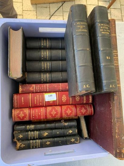 null Un ensemble de 16 volumes reliés XIXe, dont Balzac.