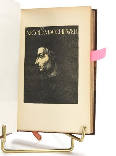 null MACHIAVEL (Nicolas) : Le Prince. Paris, Helleu et Sergent, 1929. Un volume.

9,5...