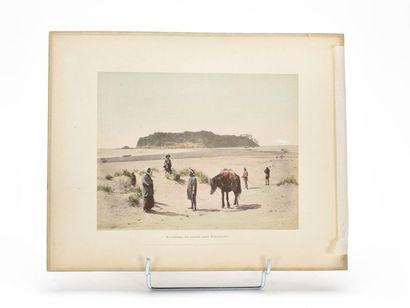 null [PHOTOGRAPHIE] Recueil de photographies sur le JAPON. Circa 1890.

40 par 31...
