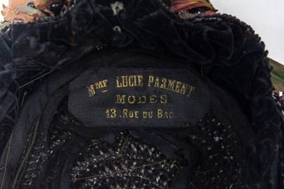 null Bibi en paille griffé de Mme Lucie Parment 13 rue du Bac Paris Circa 1880. Ruban...