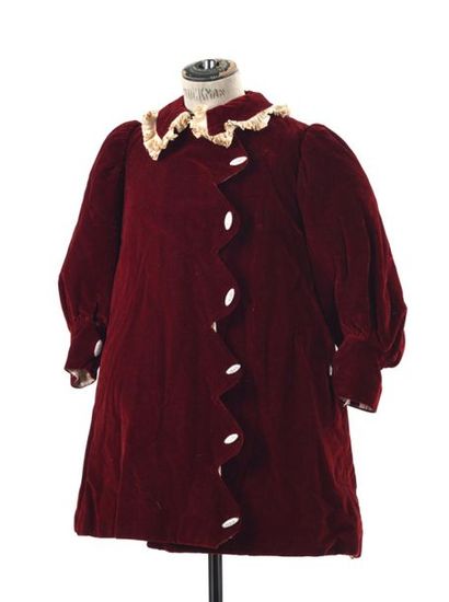 Petit manteau de cérémonie d'enfant fin XIXe...