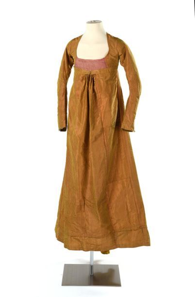 Rare robe en taffetas Florence rayé jaune...