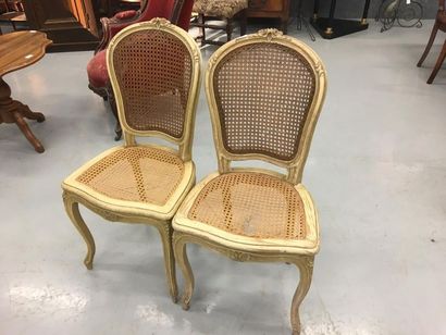 null Paire de chaises cannées en bois blanc