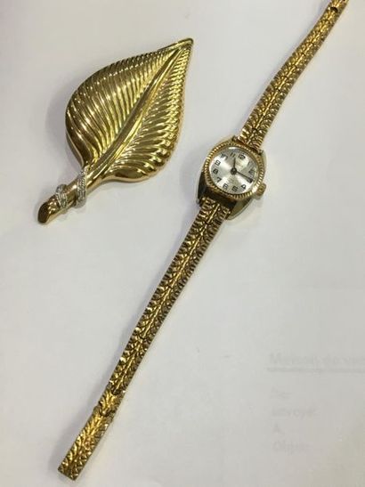 null Montre de dame mécanique et broche en métal doré 