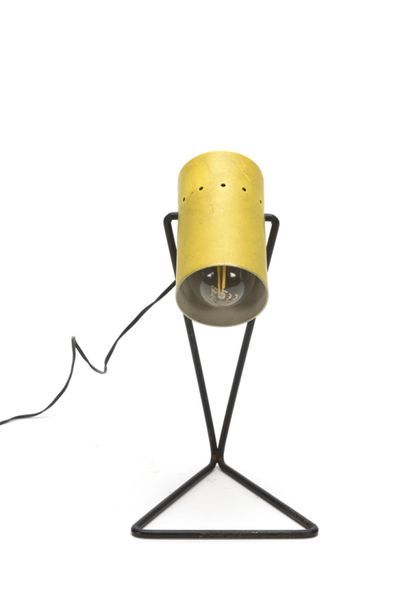null TRAVAIL ITALIEN
Lampe de table à piètement en métal tubulaire laqué noir et...