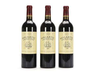 null 3 B CHÂTEAU MALARTIC-LAGRAVIÈRE CC Graves 2009