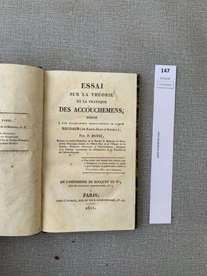 null Dufay. Essai sur la théorie et la pratique des accouchements. Paris, 1811.