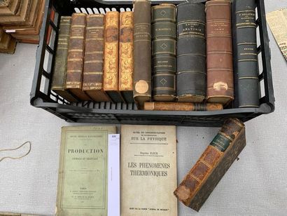 null [Médecine et Sciences]. 14 volumes XIXe et début XXe
