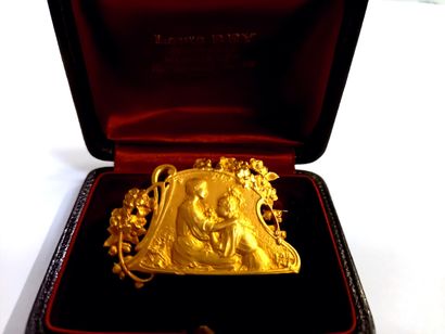 null VERNON Signé. Broche ou pendentif en or jaune (750) 18K à motif de la Vierge...
