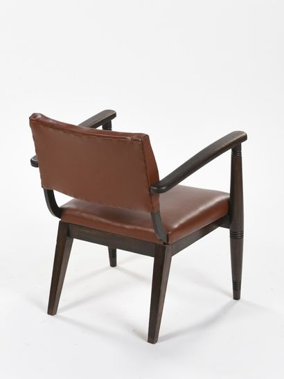 null Charles DUDOUYT (1885-1946) Dans l'esprit de 

Suite de trois fauteuils à structure...
