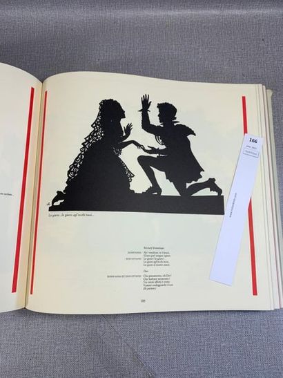null Mozart. Les grands Opéras. Silhouettes de Lotte Reiniger. 1 volume relié. Imprimerie...