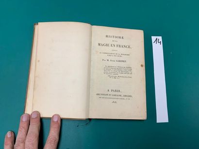 null Garinet. Histoire de la magie en France. Un volume in-8, Paris, 1818.