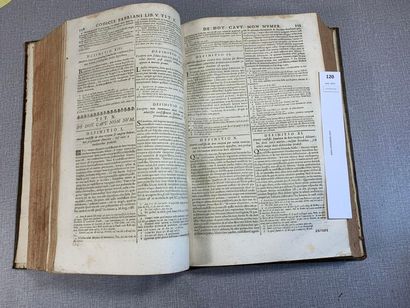 null Codex Fabrianus definitionum forensium. Lyon, 1661. Un volume in-folio.
