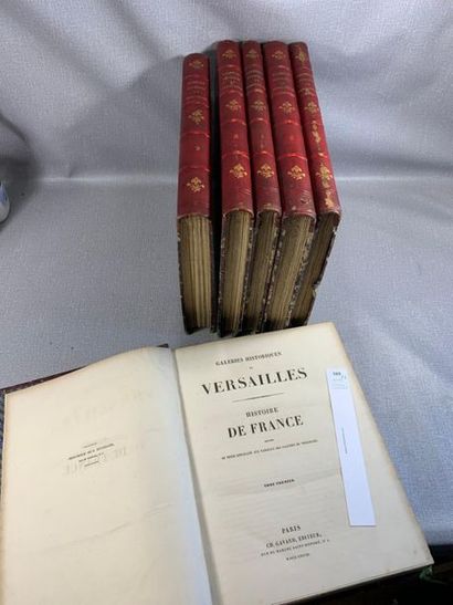 null [Gavard]. Galeries historiques de Versailles. 6 volumes in-folio. Très nombreuses...