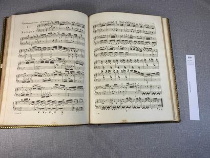 null Collection complètes des sonates de piano d'Haydn. 1 volume in-4 relié plein...