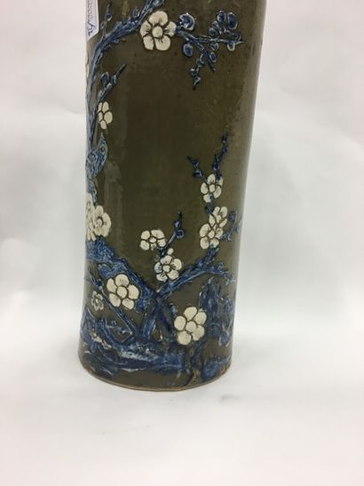 null Vase cylindre en grès émaillé 

H : 29.5 cm