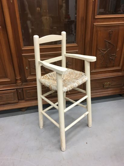 null Chaise haute en bois peint
