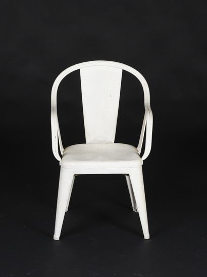 null Xavier PAUCHARD (1880-1935)

Suite de six fauteuils modèle C en tôle peinte...