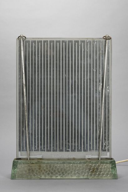 null René-André COULON (1908-1997) et Saint-Gobain 

Radiateur "Radiaver" modèle...