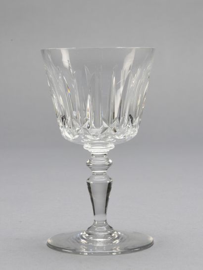 null BACCARAT service de verres en cristal complet à dix pièces par taille, il comprend:

12...