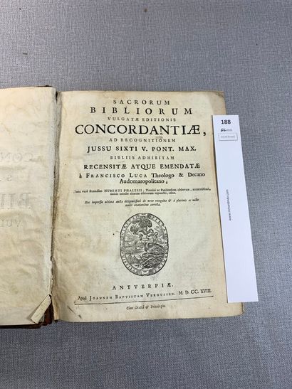 null Concordanciae bibliorum. 1 volume in-4 relié cuir. Anvers, 1718.