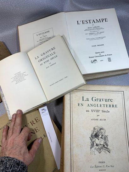 null Un ensemble de 6 volumes relatifs à la gravure, dont L'estampe par Laran (2...