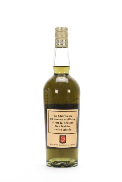 null 1 B CHARTREUSE VERTE VOIRON PÉRIODE 1966-1982 70 cl 55% (étui) Pères Chartreux...