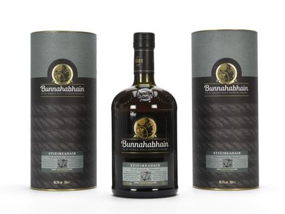 null 3 B WHISKY ISLAY SINGLE MALT STIUIREADAIR 70 cl 46,3% (canister) Bunnahabhain...